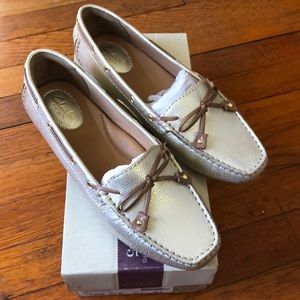 Clark’s Dunbar Racer gold slip on